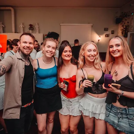 The Little Havana Party Хостел Краков